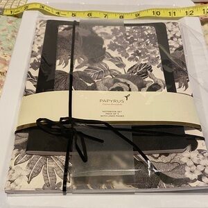 Papyrus Black and Cream Floral Notebook Set